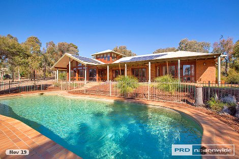 102 Tregarthen Rd, Moore Creek, NSW 2340