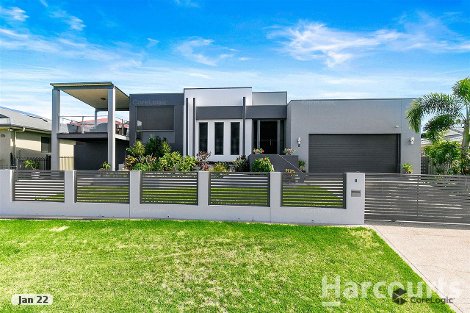 8 Pohlman Ct, Scarness, QLD 4655