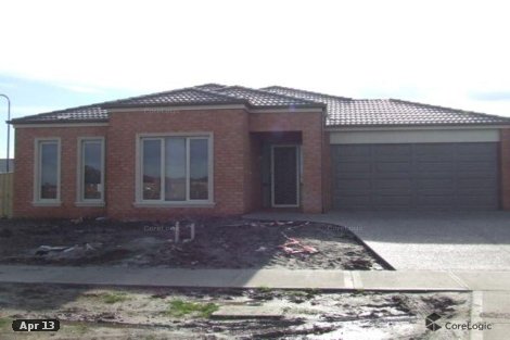 22 Freshwater Bvd, Lyndhurst, VIC 3975