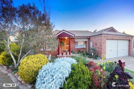 8 Hillcrest Ave, Bellbridge, VIC 3691