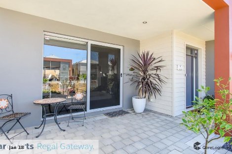 10 Affable Way, Atwell, WA 6164