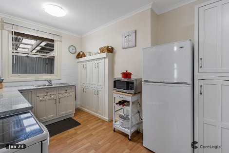 8 Eldon St, Maitland, SA 5573