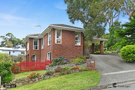 24 Cedar St, Lindisfarne, TAS 7015