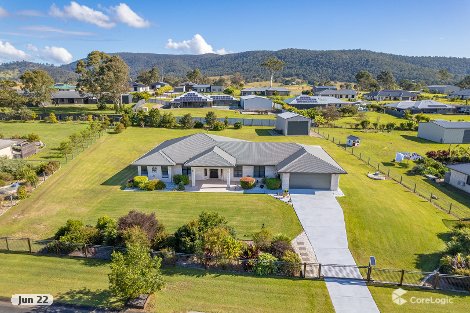 9 Farrow Cl, Woodford, QLD 4514