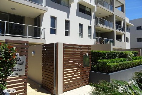 13/12 Bayview St, Runaway Bay, QLD 4216