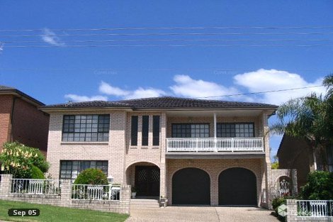 8 Stewart Pl, Barrack Heights, NSW 2528