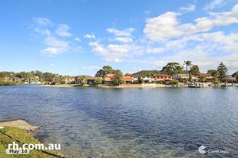 30 Helmsman Bvd, St Huberts Island, NSW 2257