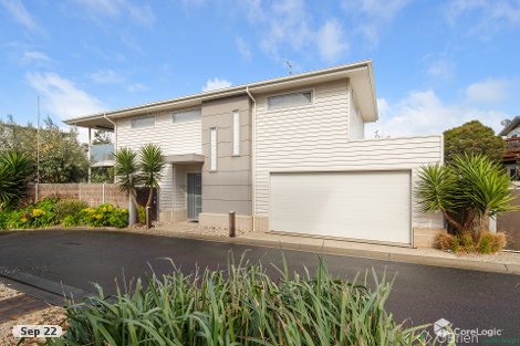 4 Salmon Row Cl, Smiths Beach, VIC 3922