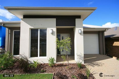 15 Dunes Cres, North Lakes, QLD 4509