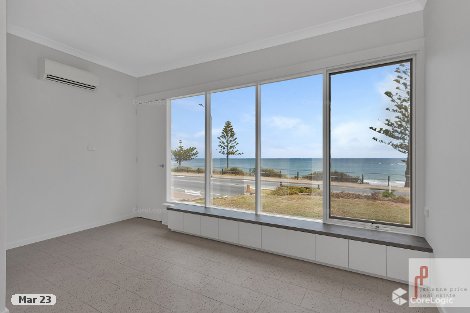 3/32 Esplanade, Christies Beach, SA 5165