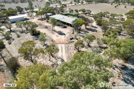 14 Avon Rd, Wongan Hills, WA 6603