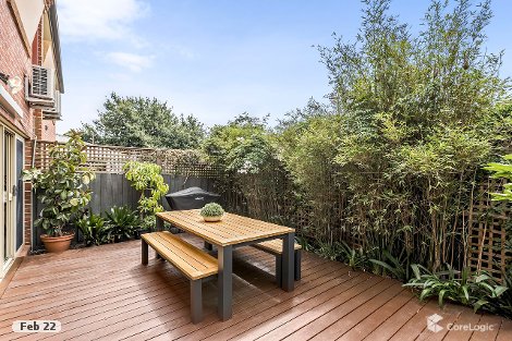 2/24 Lind St, Strathmore, VIC 3041