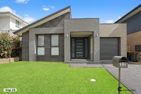 32 Kingsdale Ave, Catherine Field, NSW 2557