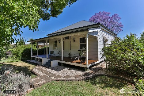 73 Herries St, East Toowoomba, QLD 4350