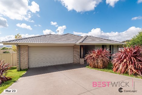 22 Athol St, Blayney, NSW 2799