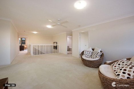 12 Pebbly Creek Cres, Little Mountain, QLD 4551