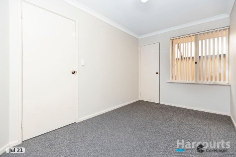 1/14 Giuffre Pl, Lake Coogee, WA 6166