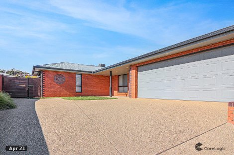 2/9 Osterley St, Bourkelands, NSW 2650