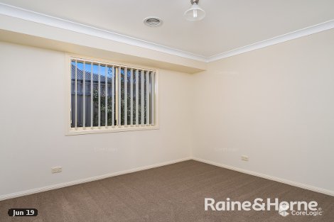 8 Cowan Pl, Lloyd, NSW 2650