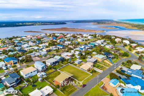 13 Skidale Cl, Lake Tyers Beach, VIC 3909