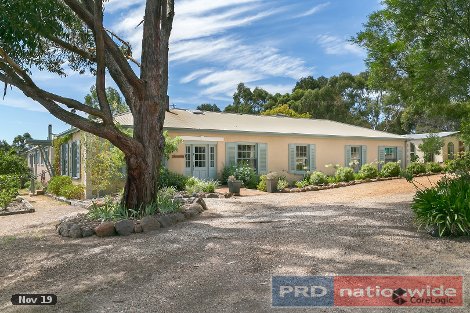 55 Louise Ct, Haddon, VIC 3351