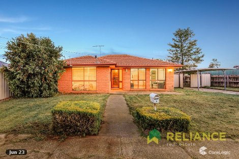 5 Leggatt St, Melton South, VIC 3338