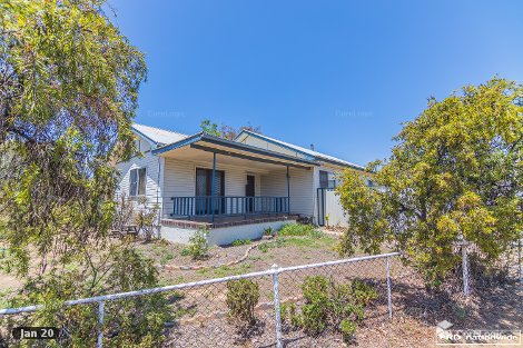 2 Melrose St, South Tamworth, NSW 2340