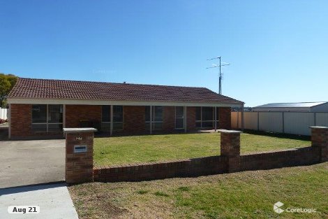 27 Ford St, Boorowa, NSW 2586