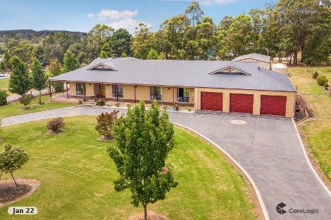 4 Gwen Meredith Dr, Bunyip, VIC 3815