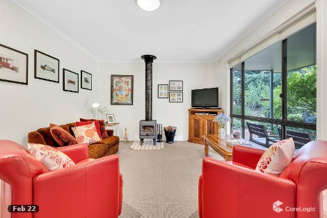 9 Barkly Ave, Mount Macedon, VIC 3441