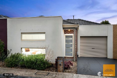 19/40 Mccubbin Way, Caroline Springs, VIC 3023