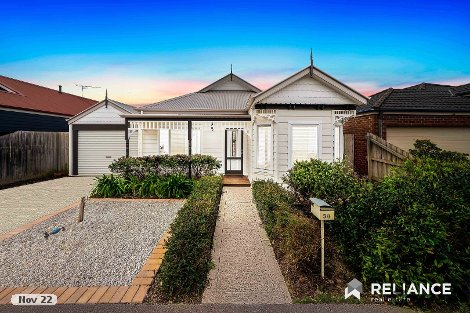 30 Copeland Cres, Point Cook, VIC 3030