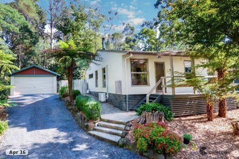 26 Gembrook-Launching Place Rd, Launching Place, VIC 3139