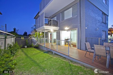 2/15 Myrtle St, Coniston, NSW 2500