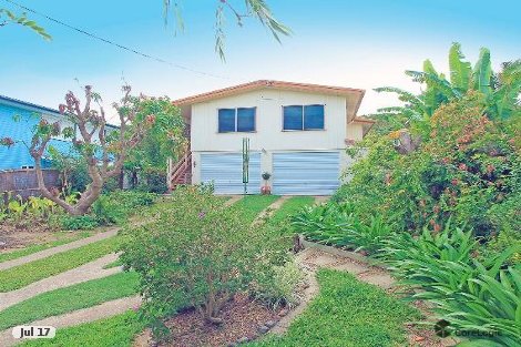 31 Taylor St, Keppel Sands, QLD 4702