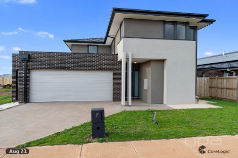 7 Sadie Ave, Thornhill Park, VIC 3335