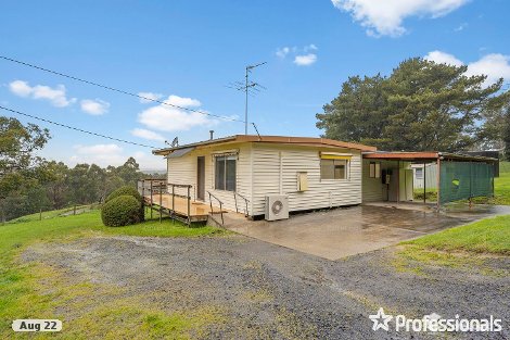 36 Beveridge Rd, Silvan, VIC 3795