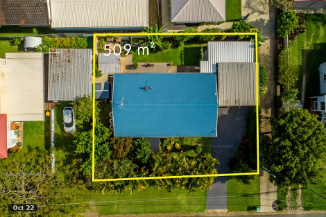 17 Collins St, Woody Point, QLD 4019