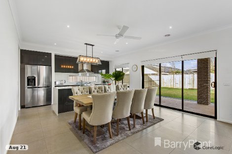 31 Bromley Cct, Thornhill Park, VIC 3335