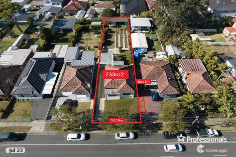 13 Picnic Point Rd, Panania, NSW 2213