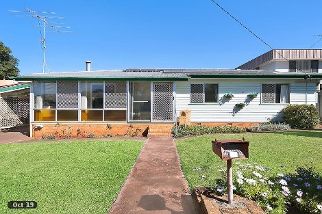 28 Quelch St, Rockville, QLD 4350