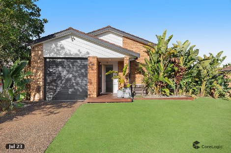 17 Murrumbidgee Cres, Bateau Bay, NSW 2261