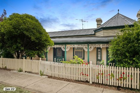 88 Olinda St, Quarry Hill, VIC 3550