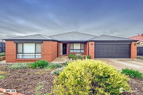 17 Mclennan Ave, Maddingley, VIC 3340