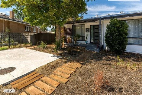 25b Banach St, Maddington, WA 6109