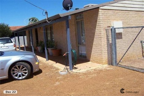 70 Chapman Valley Rd, Waggrakine, WA 6530