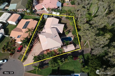 4 Alba Ct, Bushland Beach, QLD 4818