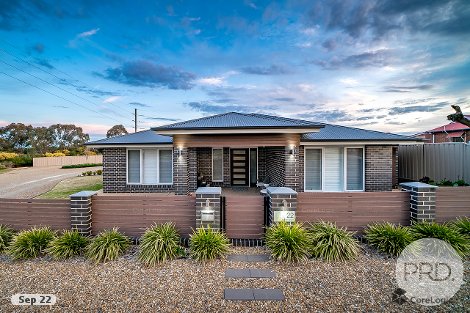 22 Gibson St, Boorooma, NSW 2650