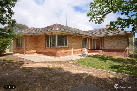 5 Webb St, Clare, SA 5453