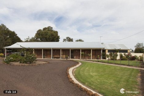 75 Montgomery St, Lake Bolac, VIC 3351